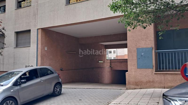 Foto eb7229c5-bc9d-40e9-ae1d-c42ad9895409. Aparcament cotxe a Dehesa Vieja-Puente Cultural San Sebastián de los Reyes