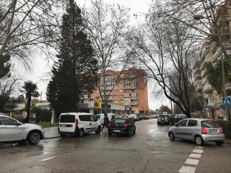 Foto 24dcb501-7013-4db8-a9e8-491fcbbf30f4. Local comercial local com. en venta . en Val Alcalá de Henares