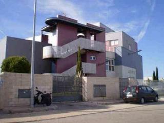 Aparcament cotxe  Argentina. Garaje en venta en alcalá de henares.