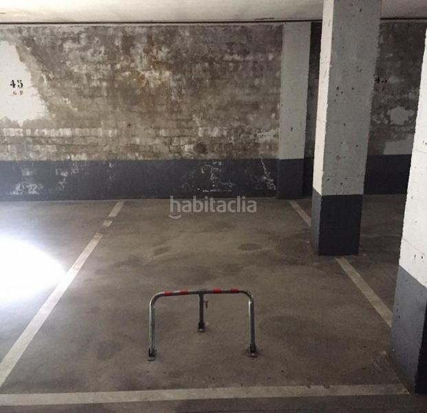 Foto 80457576-66b3-46d6-a46d-83aa665f85d7. Parking coche garaje en venta . en Velilla de San Antonio