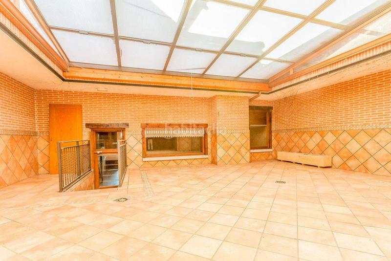 Foto 5167cd7e-a277-45c9-b227-8f39a2ac5771. Edificio hotel en venta , 9 dormitorios. en Navalafuente