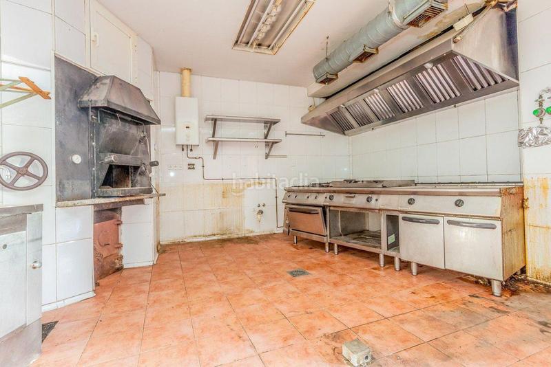 Foto a96c211b-97dd-4df7-a391-ba5306a71ef9. Edificio hotel en venta , 9 dormitorios. en Navalafuente