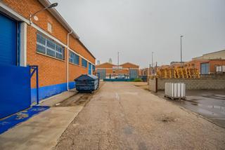 Fabrikhalle  Gallocanta. Nave industrial en venta en camarma de esteruelas.