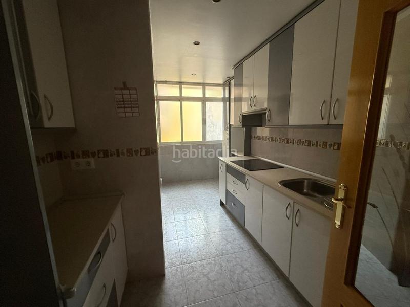 Foto 367b23bf-f8ea-44b8-ac9d-a97284457fc6. Piso  en venta , 3 dormitorios. en El Arroyo-La Fuente Fuenlabrada