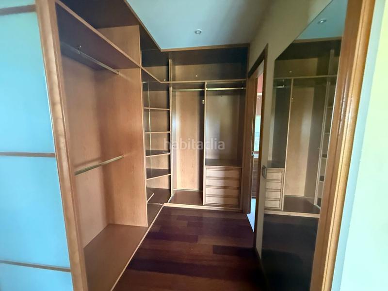 Foto 3ce0ba9e-3f69-4f5f-932c-e40fd6bf2962. Chalet avec chauffage parking piscine dans Pino Alto-Navarredonda Valdemorillo