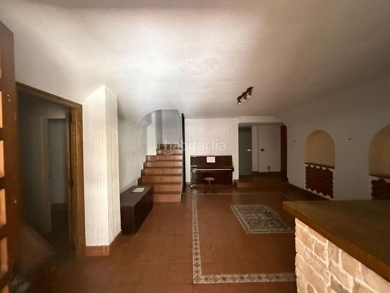 Foto 50b24642-b127-4840-9889-9a9f2f077d94. Chalet avec chauffage parking piscine dans Pino Alto-Navarredonda Valdemorillo