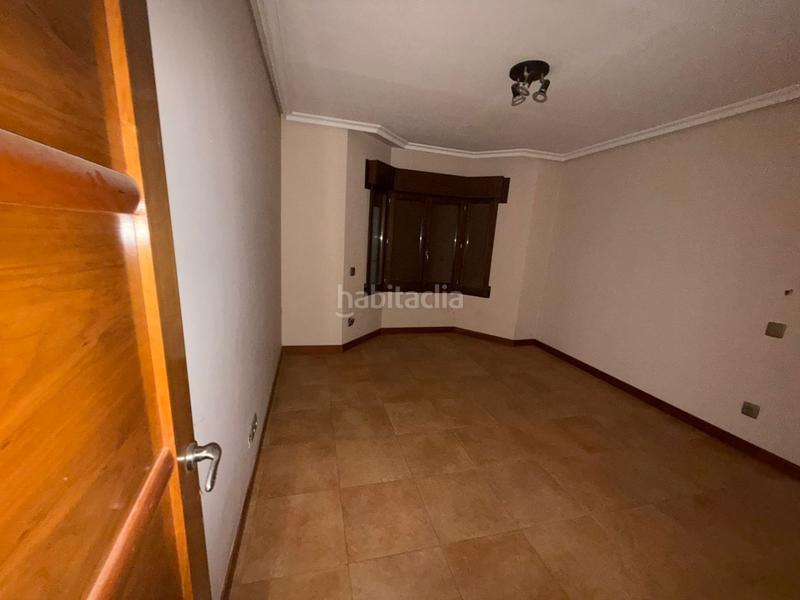 Foto 6c757268-92dc-48b1-a53a-2ac4acfbfa5b. Chalet avec chauffage parking piscine dans Pino Alto-Navarredonda Valdemorillo