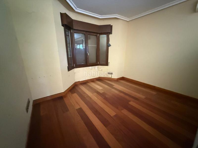 Foto d046ac2f-7268-4d3b-9de1-916756d81948. Chalet avec chauffage parking piscine dans Pino Alto-Navarredonda Valdemorillo