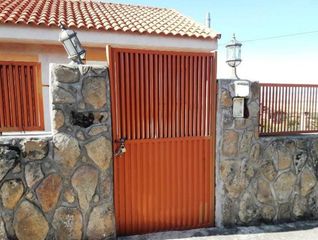 Casa  Coslada. Casa en venta en el casar, 3 dormitorios.