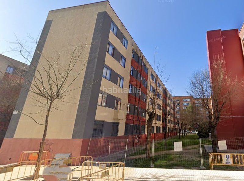 Piso en venta en villaverde, 4 dormitorios. en Madrid