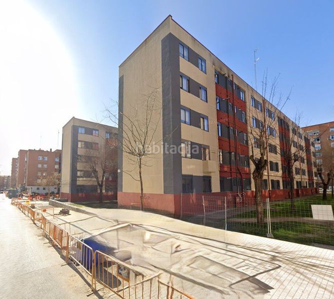 Piso en venta en villaverde, 4 dormitorios. en Madrid - Imagen 2