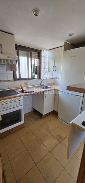 Foto 36d60676-1db4-4941-ac63-2499b4eab364. Estudi a Lucero Madrid