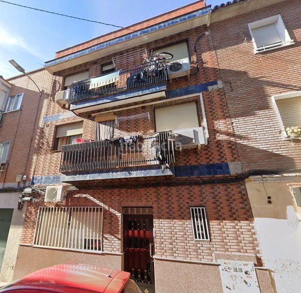 Foto e74a041e-3169-4ba4-9d95-4cf6b0b06d40. Estudi a Lucero Madrid