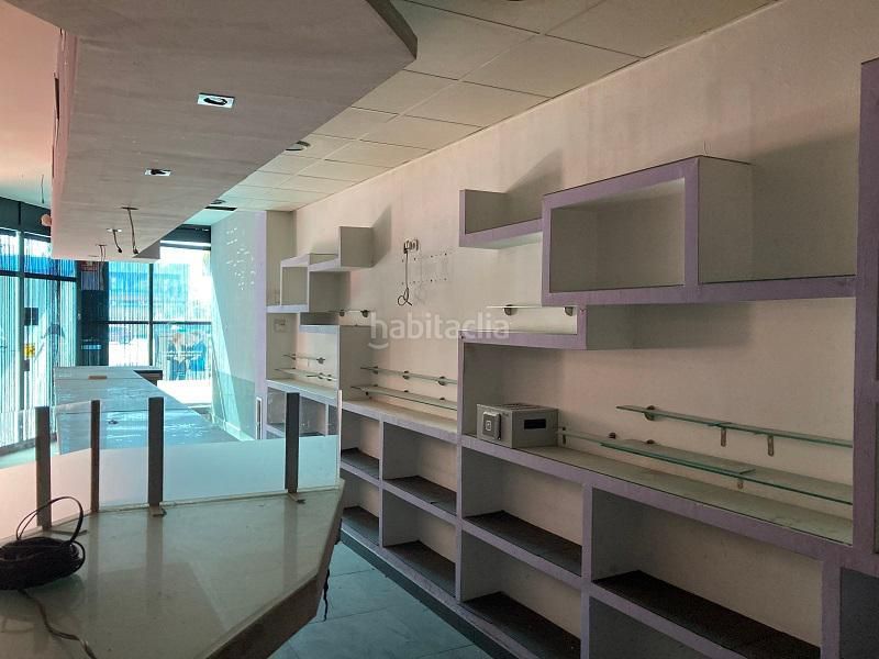 Foto 2e687789-386b-4e34-b587-d50df9528d8b. Edifici a Polígono de las Monjas Torrejón de Ardoz