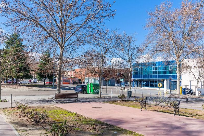 Foto 533c4fba-9a05-47fb-94ab-c3770b04caa4. Edifici a Polígono de las Monjas Torrejón de Ardoz