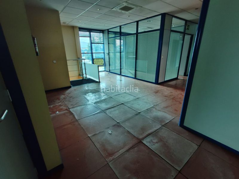 Foto c666bcd0-b42c-4077-8ed9-bed9ec3aa9a4. Edifici a Polígono de las Monjas Torrejón de Ardoz