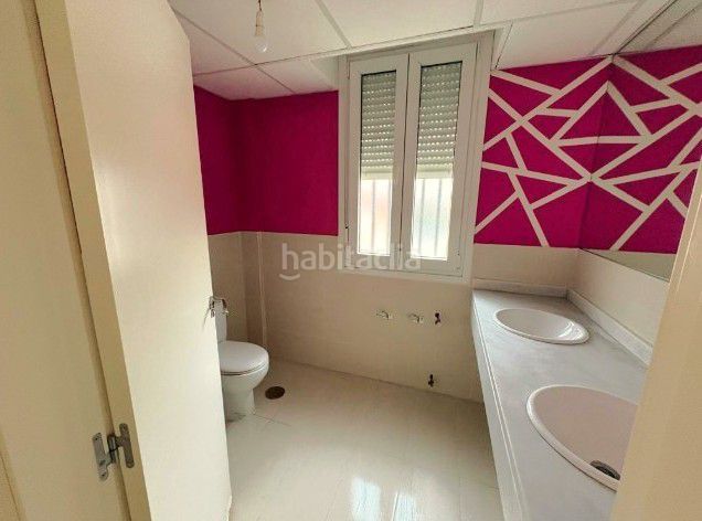 Foto bc81ff17-e897-44db-b945-9e1065520c28. Casa amb aparcament a Corralejos-Campo de las Naciones Madrid