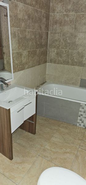 Foto bde78878-3546-4790-a7e3-c186592a5817. Pis a Villaverde Alto Madrid