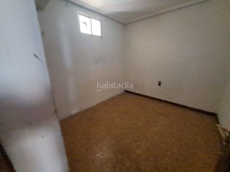 Foto e3a67aca-fed3-4b6f-92bc-b72410a179d9. Pis a Algete centro Algete