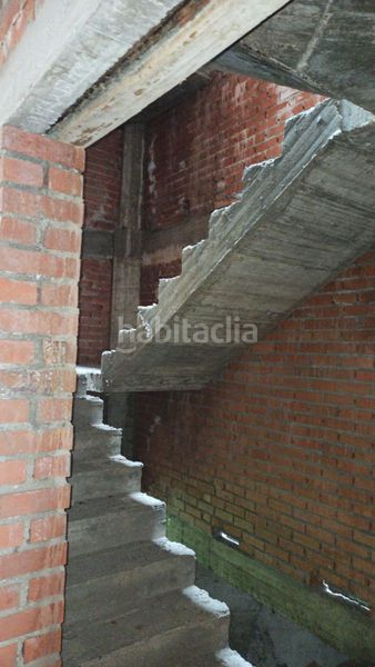Foto 39f0176f-dc2c-4f4b-ac23-1e8386de5c45. Edificio  en venta en los santos de la humosa. en Santos de la Humosa (Los)