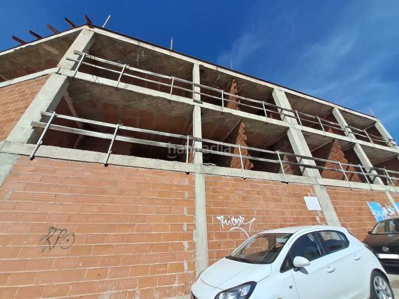 Foto 4513e8fb-43cc-48e0-b8be-ebb627571ef2. Edificio  en venta en los santos de la humosa. en Santos de la Humosa (Los)