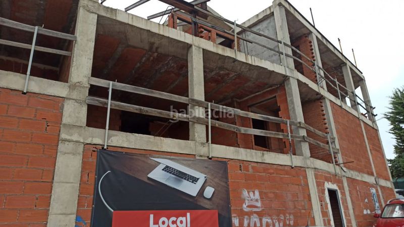 Foto 9399de9a-f45c-4db0-a1a5-35043a5cd6fe. Edificio  en venta en los santos de la humosa. en Santos de la Humosa (Los)