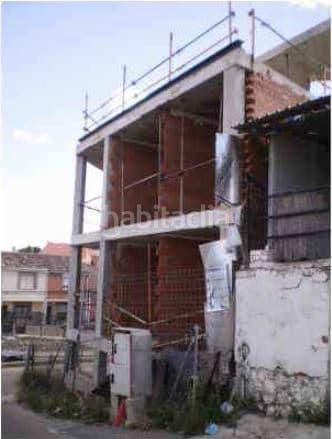Foto a25b619f-db56-4a30-9ef7-03c0adb23323. Edificio  en venta en los santos de la humosa. en Santos de la Humosa (Los)
