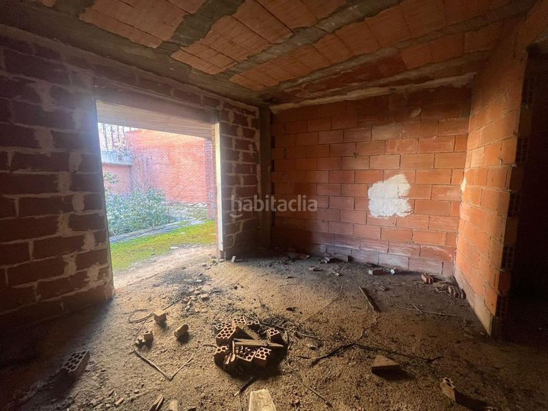 Foto d375d080-7c26-4955-b761-0cc1ac3409f7. Edificio  en venta en los santos de la humosa. en Santos de la Humosa (Los)