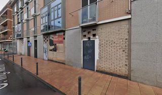 Local Comercial a MARTIRES CARMELITA
