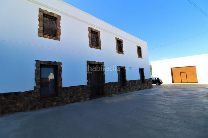 Foto 0f037746-928b-4b25-a361-83eb6fb82a15. Mas avec chauffage piscine dans Táliga