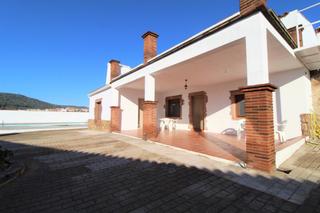 Masia a Táliga. Finca en táliga con vivienda para entrar a vivir!!!