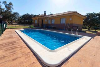 Xalet en Carretera de Sevilla - Los Montitos. Buscas tu hogar ideal? esta es tu oportunidad!