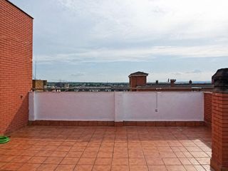 Lloguer Àtic a Valdepasillas - La Paz - Huerta Rosales. Atico 2 dormitoriosbaño y aseo  terraza de 20 m2 valdepasillas
