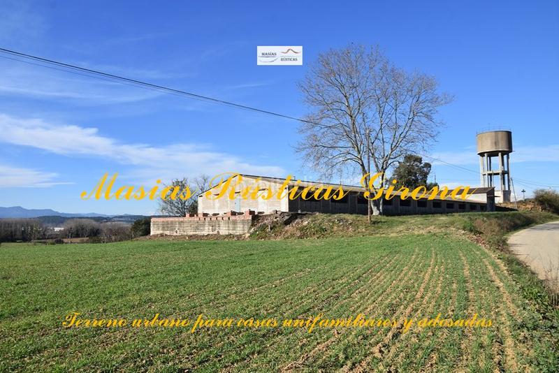 Foto 4798a368-f537-447b-af9f-8b11e6560302. Terreny residencial a n/a a Sant Jordi Desvalls