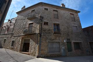 Casa a N/a. Casa de piedra pontós