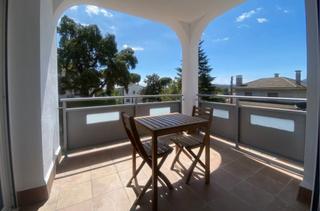 Xalet a Carrer la selva 70. Excepcional vivienda unifamiliar en fogars de la selva: diseño,