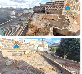 Local Comercial a Calle tanausú 26. 69.500€ local con anexo de espacio libre por la parte trasera-pi