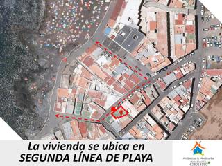 Haus  Calle la niña 4. En segunda línea de la playa del puertillo