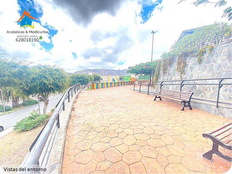 Foto 38090887-0bdb-4874-a6d4-ce80ec454230. Casa a calle géminis 32 a Santidad Arucas