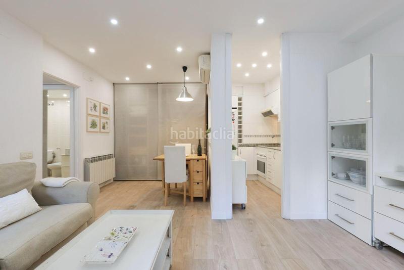 Foto 2400d945-e0ee-45c2-812f-7d95faa69833. Alquiler apartamento acogedor piso en ciutat vella en Barcelona