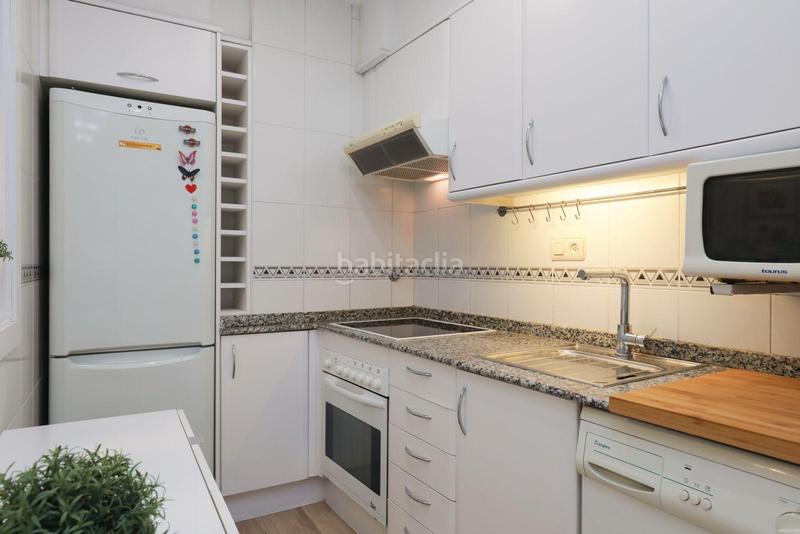 Foto d7660133-f263-43f4-82e9-0ee6162d8927. Alquiler apartamento acogedor piso en ciutat vella en Barcelona