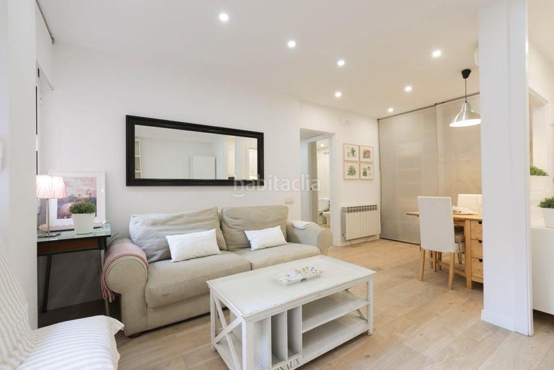 Foto 2b285539-496c-4542-969a-48c56e4f1f15. Lloguer apartament amb calefacció a Raval Barcelona