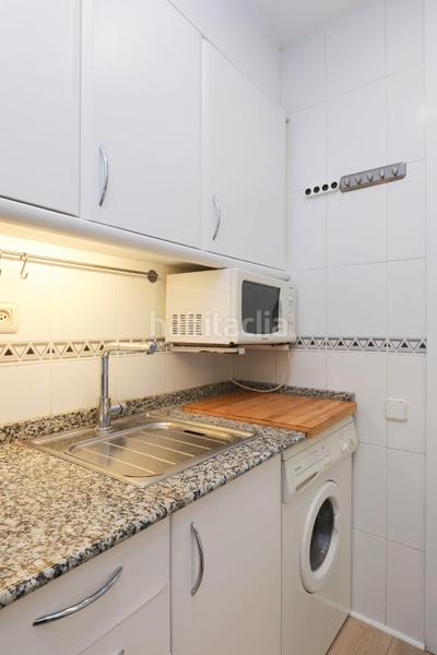 Foto 9b52ebc3-55ee-4076-9668-8e7209a67ce8. Lloguer apartament amb calefacció a Raval Barcelona