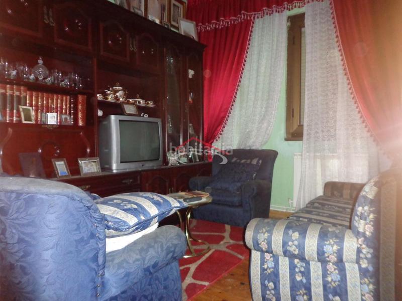 Foto 050b7b5a-a8f9-41ef-9893-71ea432dda01. Haus mit heizung in Puente Castro León