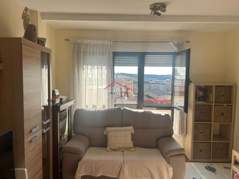 Foto fbb3ce96-1b41-41bd-bc7b-ec430e56767b. Appartement avec chauffage dans Las Ventas León