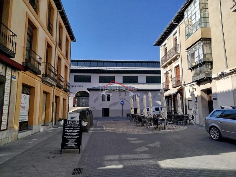 Foto ca95cb94-262e-424d-a7ea-c8bdc81780f3. Appartamento con riscaldamento in Casco Antiguo León