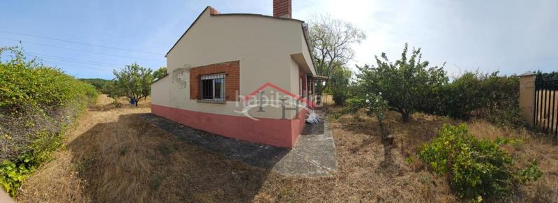 Foto 14a484ff-e2e0-47e4-8458-a4491d20fdd7. Masia amb calefacció a Valdefresno