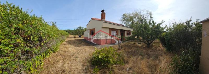 Foto 354eed9c-bb0f-4dac-94f1-43413d9cb1d0. Masia amb calefacció a Valdefresno