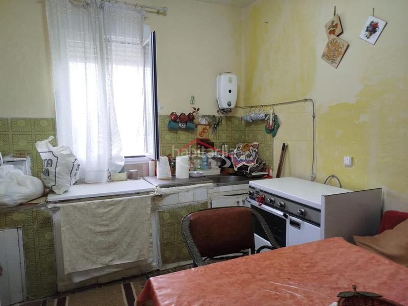 Foto d45f6f9a-ca4d-4ab9-8dac-00cd08fe193c. Casa a Valverde de la Virgen