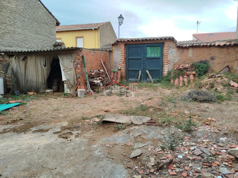 Foto db927611-cf59-4fa6-9386-a1b529ee52c4. Casa a Valverde de la Virgen